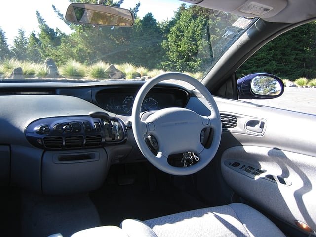 1992 MS-8 interior