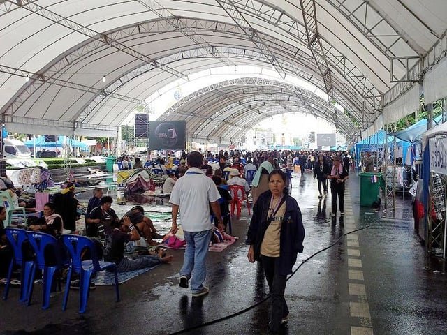 Protesters near the Democracy Monument in Bangkok, November 2013